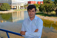 El profesor Enrique Viguera