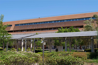 La UMA lanzó este verano el mayor concurso de suministro eléctrico e instalación de energías renovables