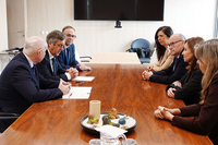 Reunión previa a la firma del convenio