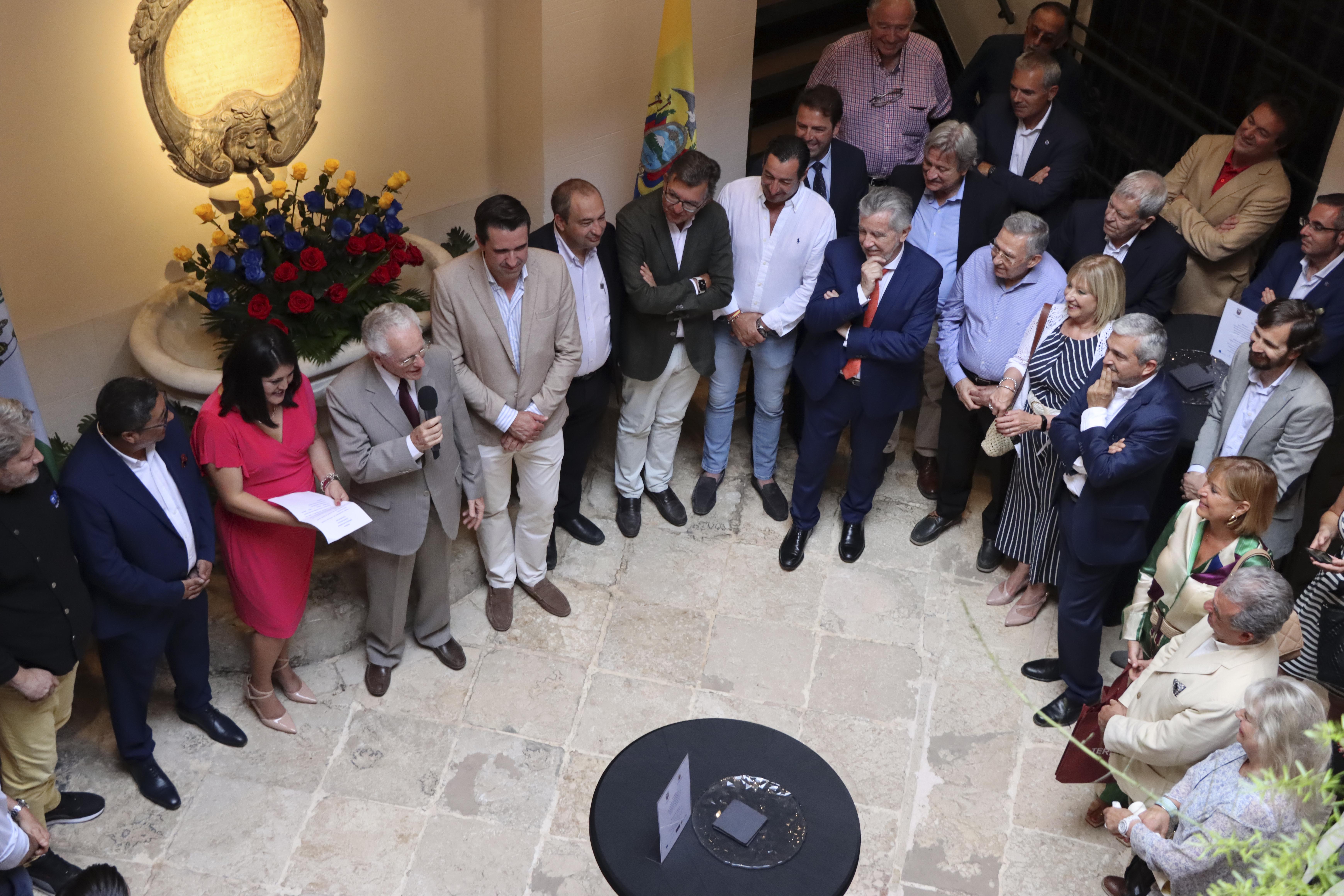 Conferencia "Conmemoración del Bicentenario: las relaciones Ecuador - España 200 años después"
