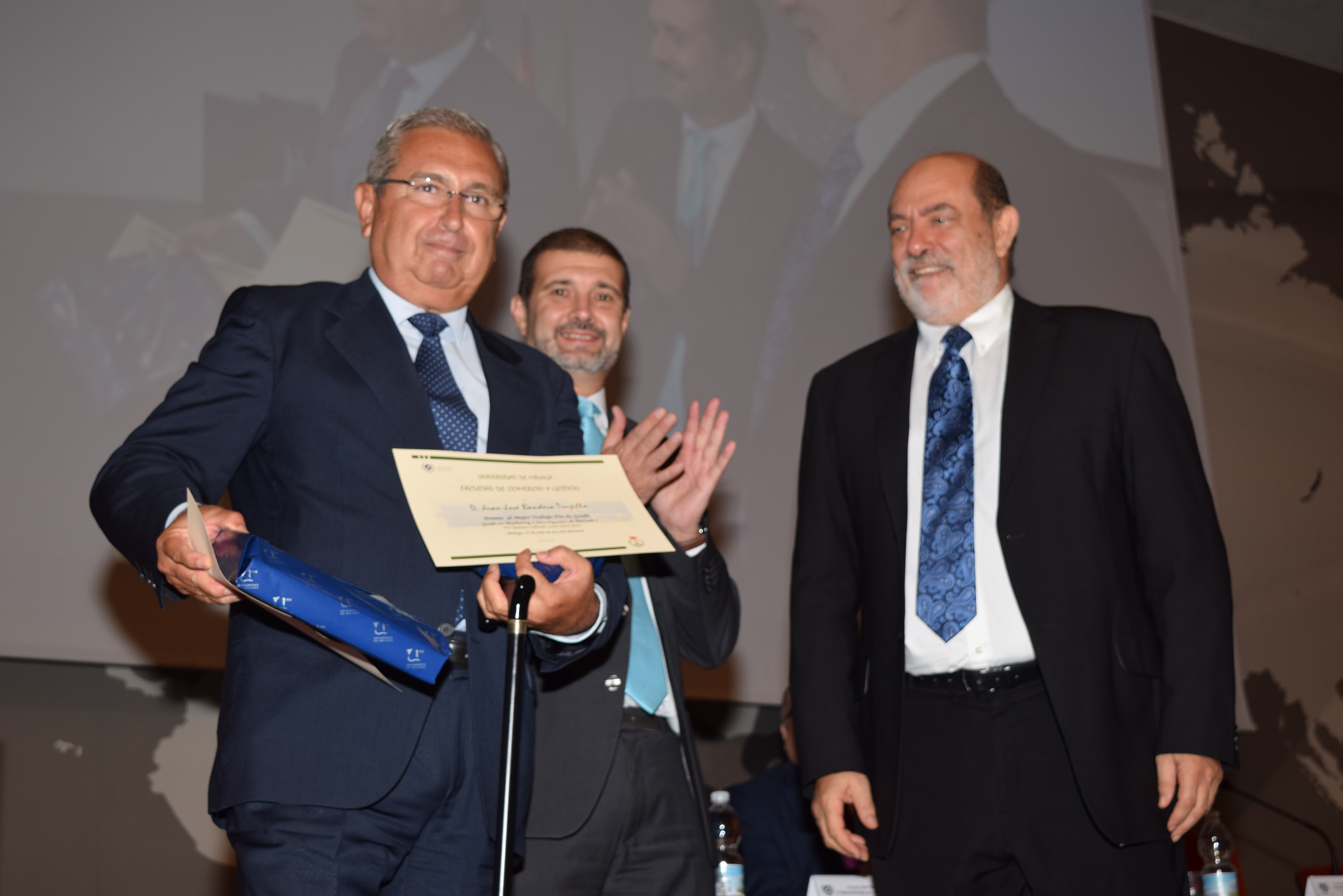 grad 17 premio TFG